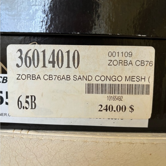 Leopard Printed Peep toe heels - Picture 2 of 4